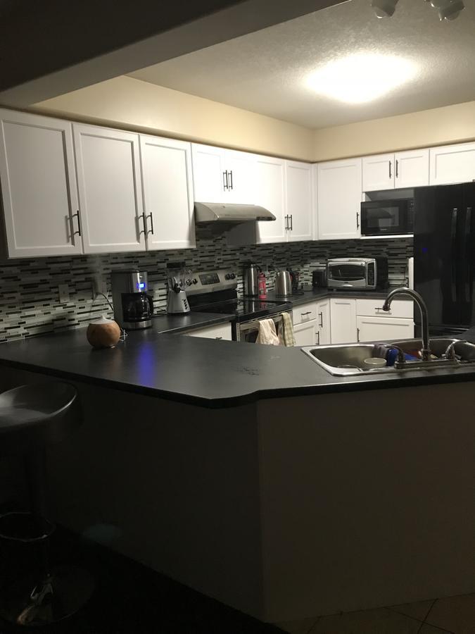 Bed and Breakfast Sweet Dreams Гвелф Екстер'єр фото